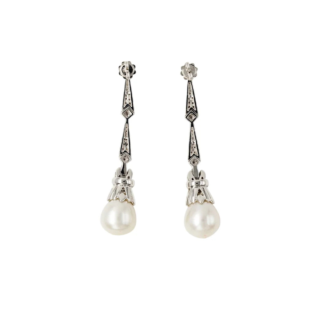 White Gold Drop Earrings with Pearls and Diamonds