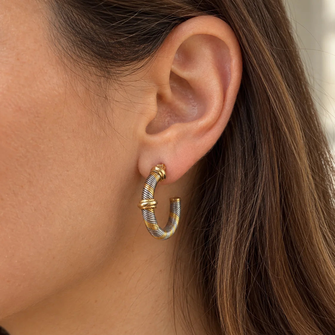 Boucles d’oreilles Créoles CARTIER Aurore en or jaune et acier