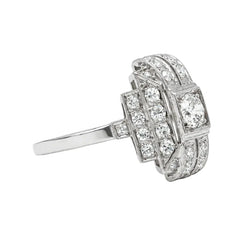Entourage Ring in Platinum and Diamonds