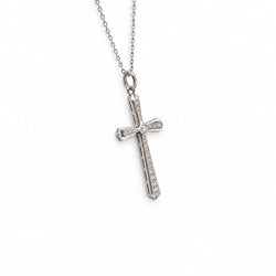 Pendentif en or blanc et diamants