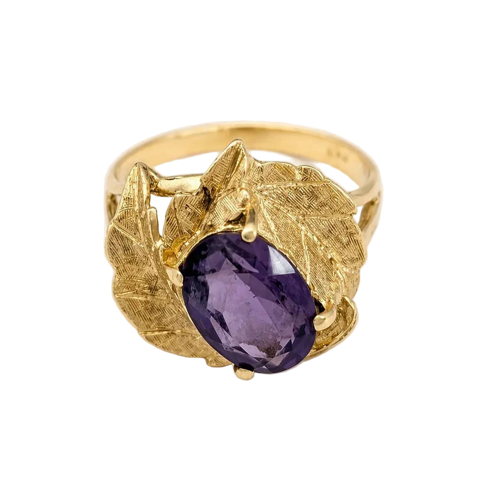 Yellow Gold and Amethyst Ring