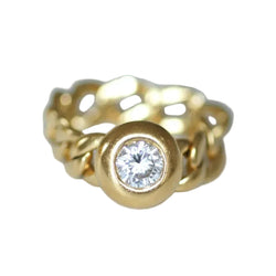 Yellow Gold Solitaire Ring with Diamond