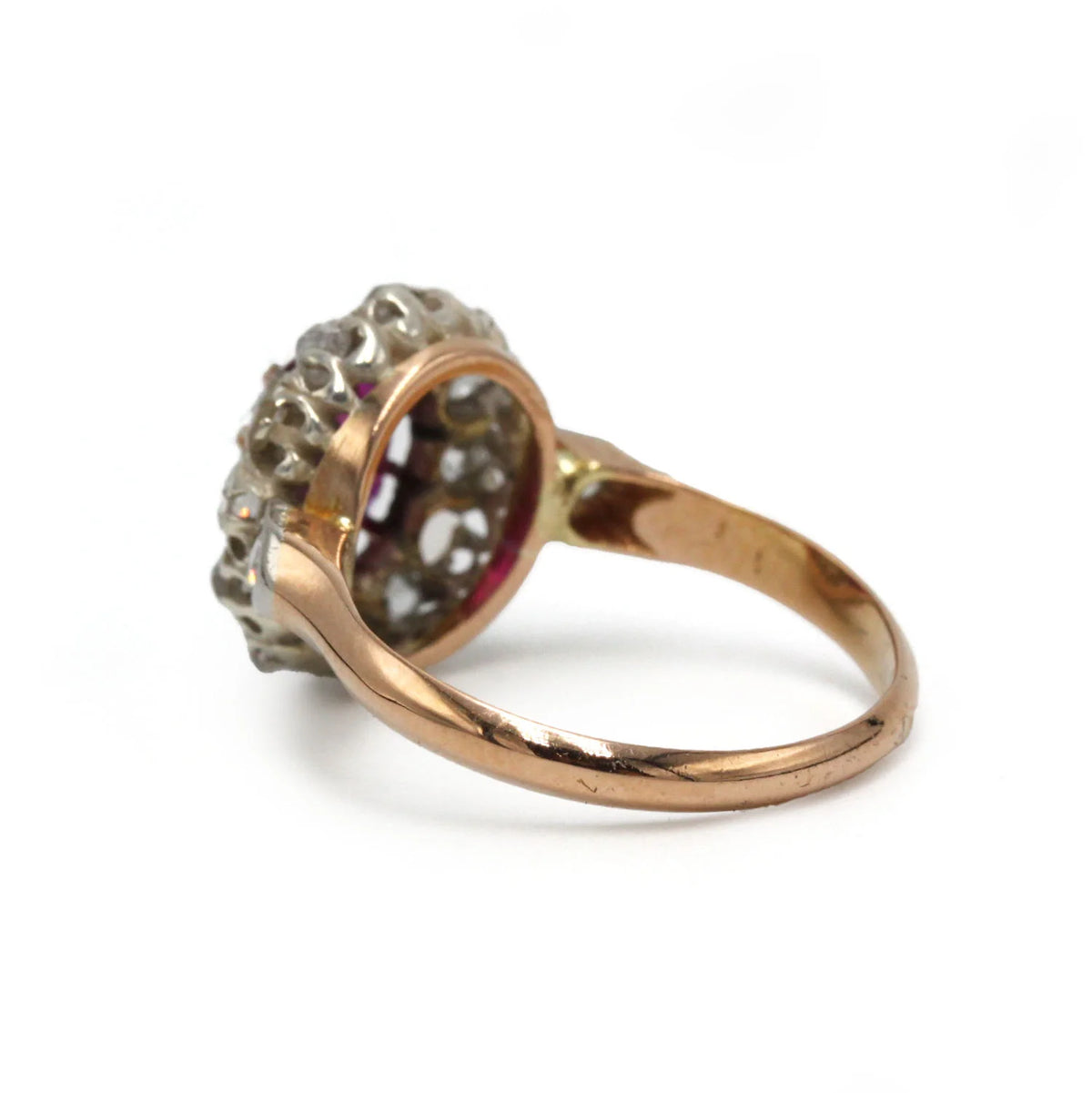 Marguerite Ring in yellow gold, Platinum, Rubies, and Diamonds