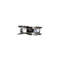 Bague Jonc en or blanc, rubis et diamants