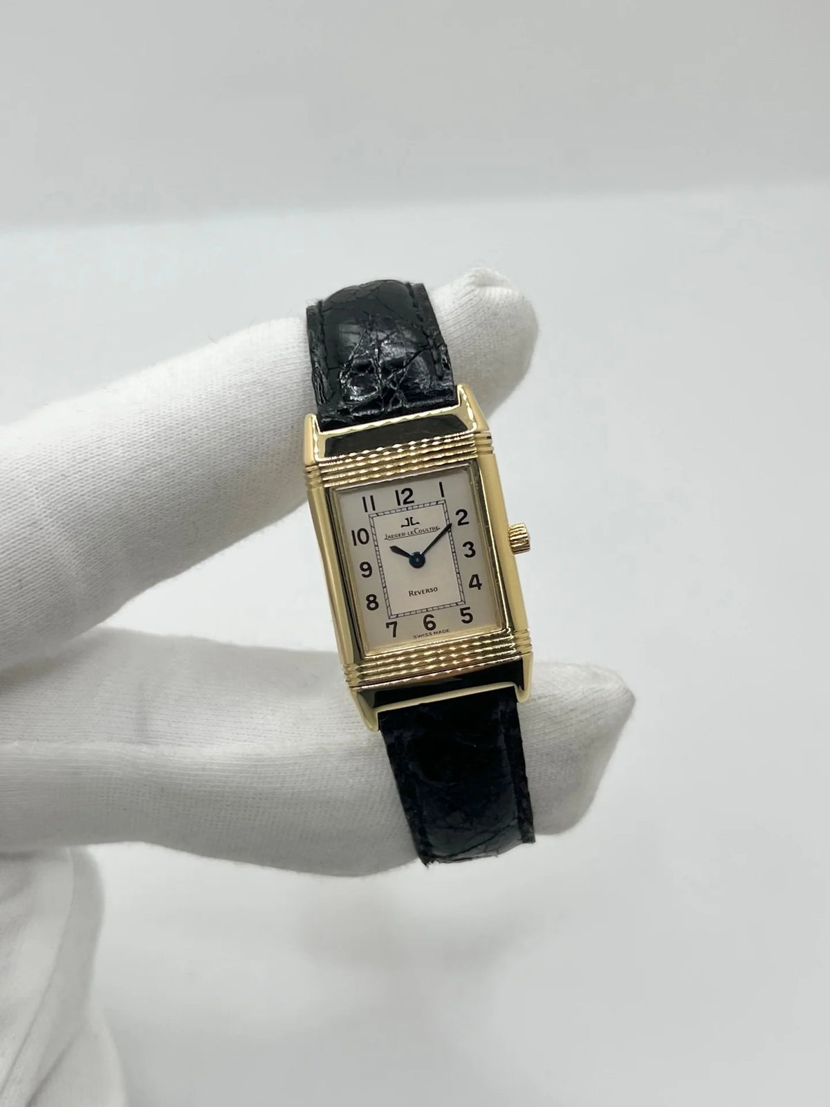 JAEGER-LECOULTRE "Reverso Lady" Watch in Yellow Gold and Leather