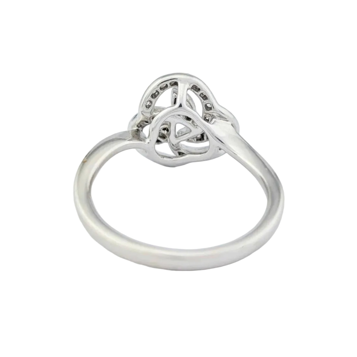 White Gold and Diamond Ring