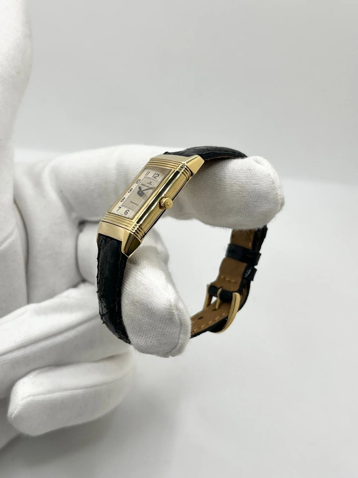 JAEGER-LECOULTRE "Reverso Lady" Watch in Yellow Gold and Leather