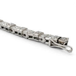 Art Deco watch in platinum and diamonds
