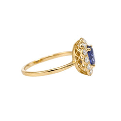 Marguerite Ring in Yellow Gold, Sapphire, and Diamonds