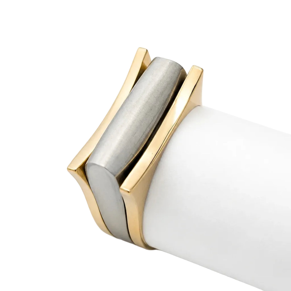 Ring in white gold and yellow gold