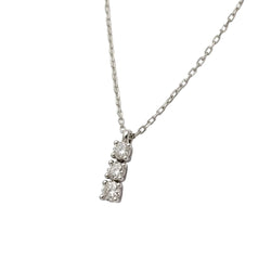 White Gold and Diamond Pendant Necklace