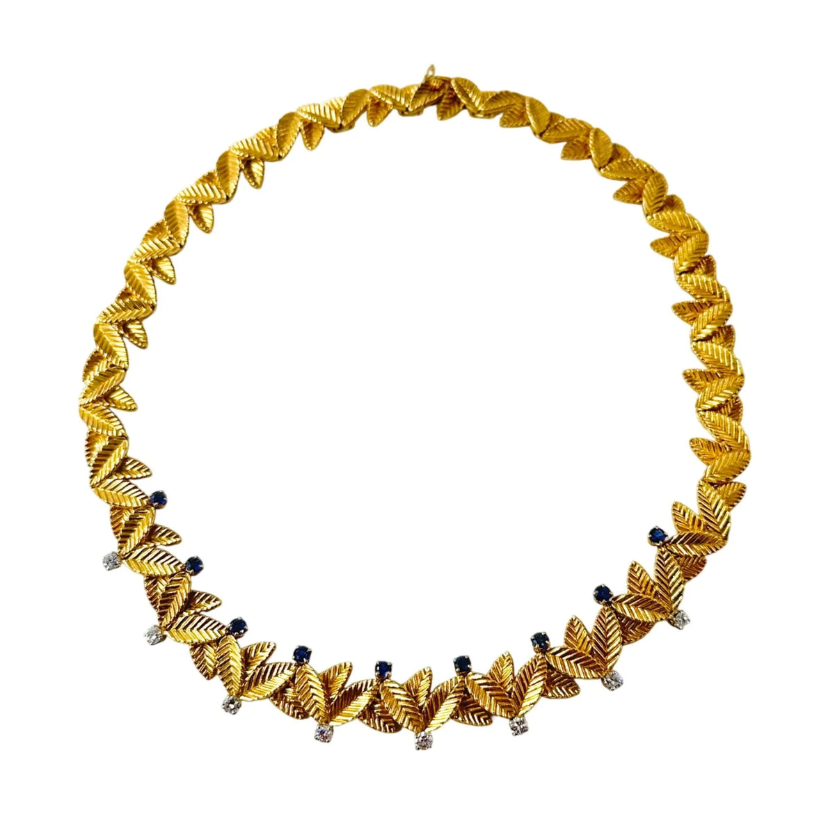 VAN CLEEF & ARPELS Choker Necklace with Yellow Gold Leaves, Sapphires, and Diamonds