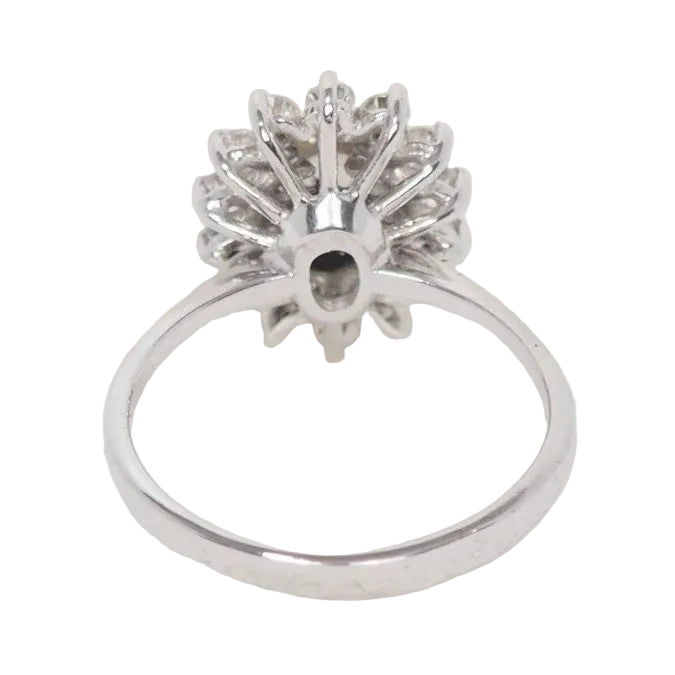 Marguerite Ring in White Gold, Sapphire, and Diamonds