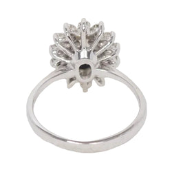 Marguerite Ring in White Gold, Sapphire, and Diamonds