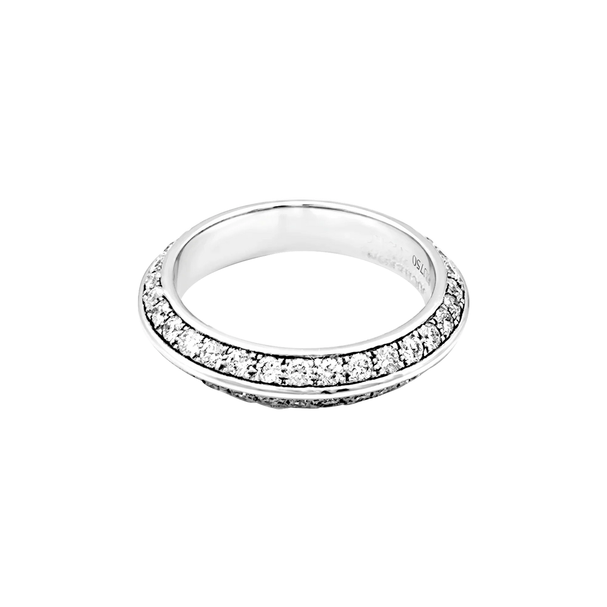 BOUCHERON "Éternelle" Wedding Band in white gold and diamonds