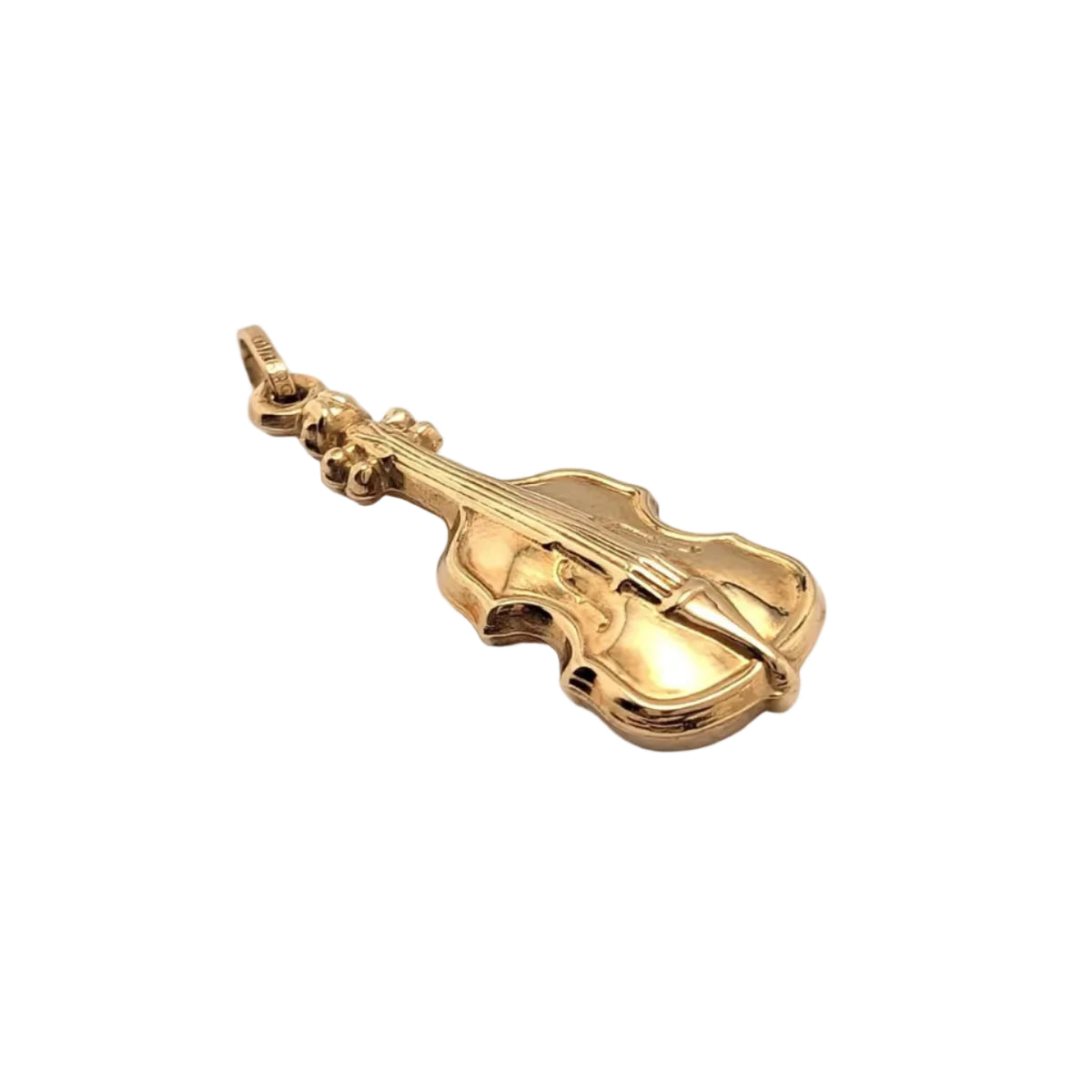 Yellow gold pendant