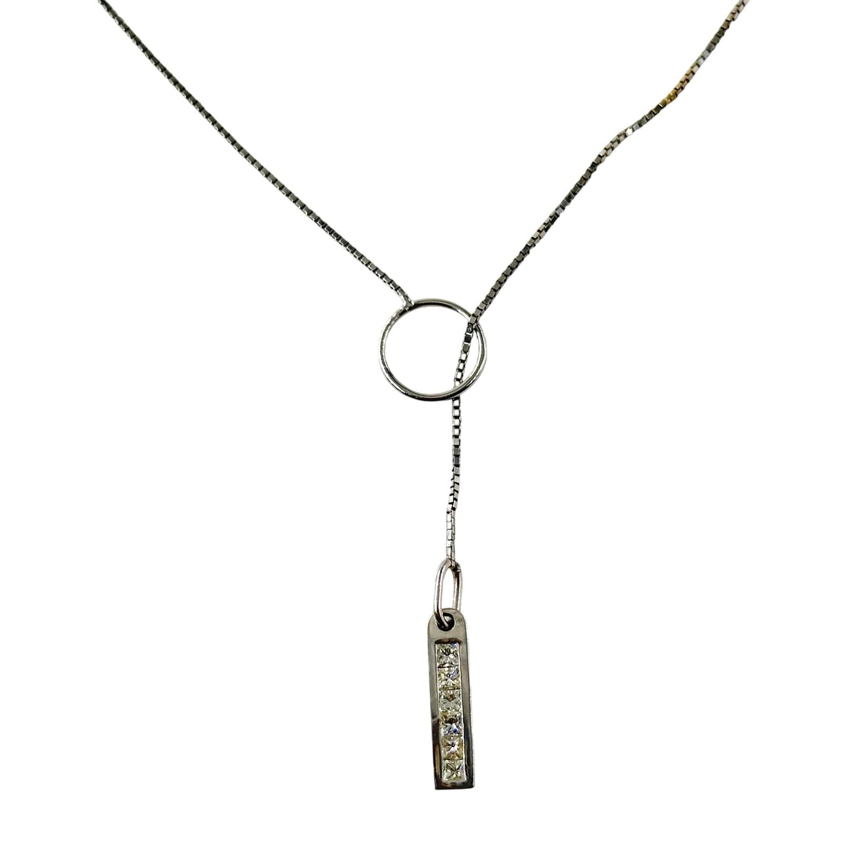 White Gold Necklace with Diamond Pendant