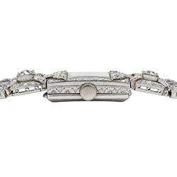 Montre Art Déco en platine et diamants