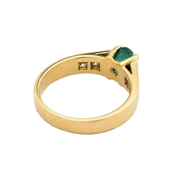 Yellow Gold Solitaire Ring with Emerald and Diamonds