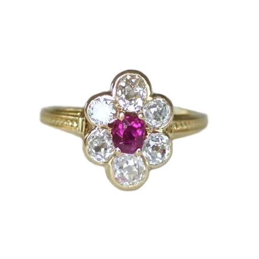 Bague Marguerite en or jaune, rubis et diamants