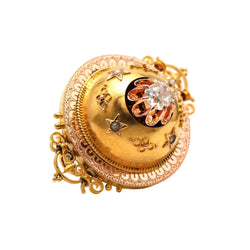 Yellow Gold Brooch with Pearls and a Diamond