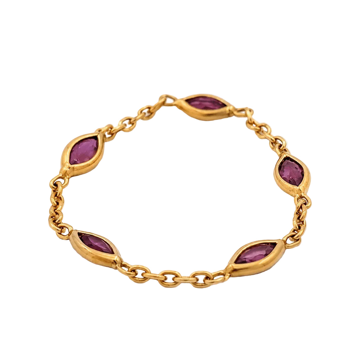Yellow gold rings with sapphires and rubies