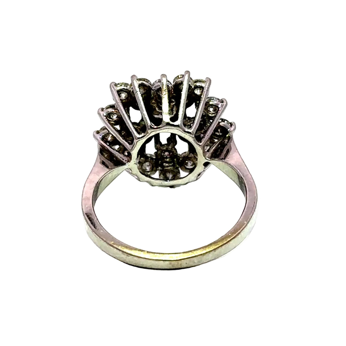 Marguerite Ring in White Gold and Diamonds