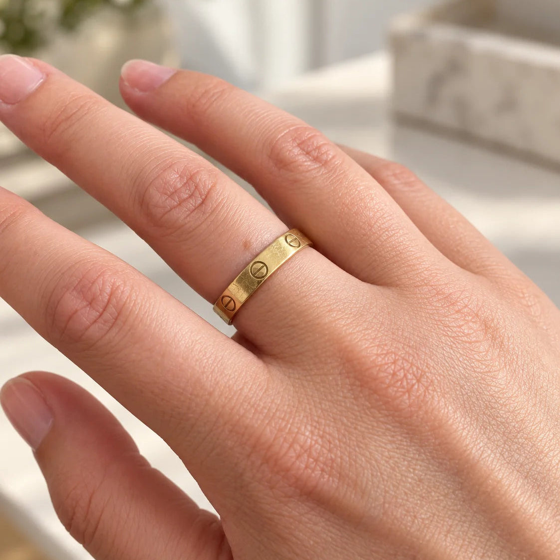 Bague Alliance CARTIER Love en or jaune
