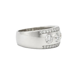 Trilogy Ring in Platinum and Diamonds