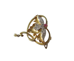 Art Nouveau Brooch Pendant with Rubies, Diamonds, and a Fine Pearl in 18-carat Rose Gold and Platinum