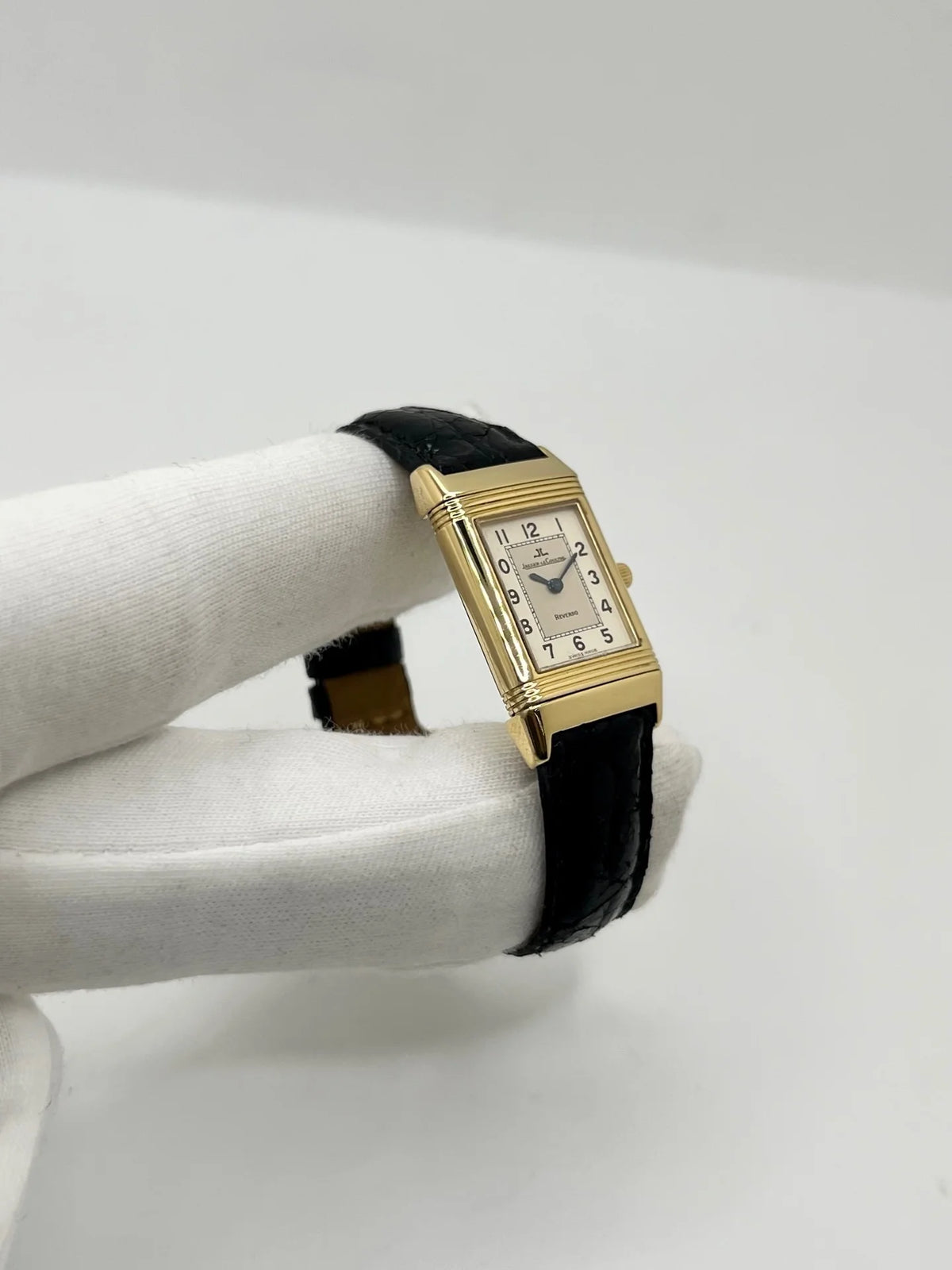 JAEGER-LECOULTRE "Reverso Lady" Watch in Yellow Gold and Leather