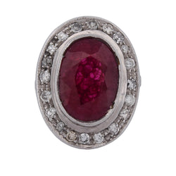 Entourage Ring in white gold, rubies, and diamonds