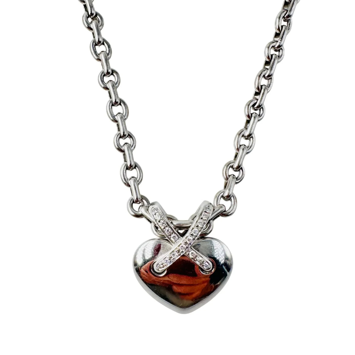 Collier Pendentif CHAUMET Coeur Liens en or blanc et diamants