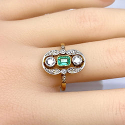"Entourage" Ring in Yellow Gold, Emerald, and Diamonds