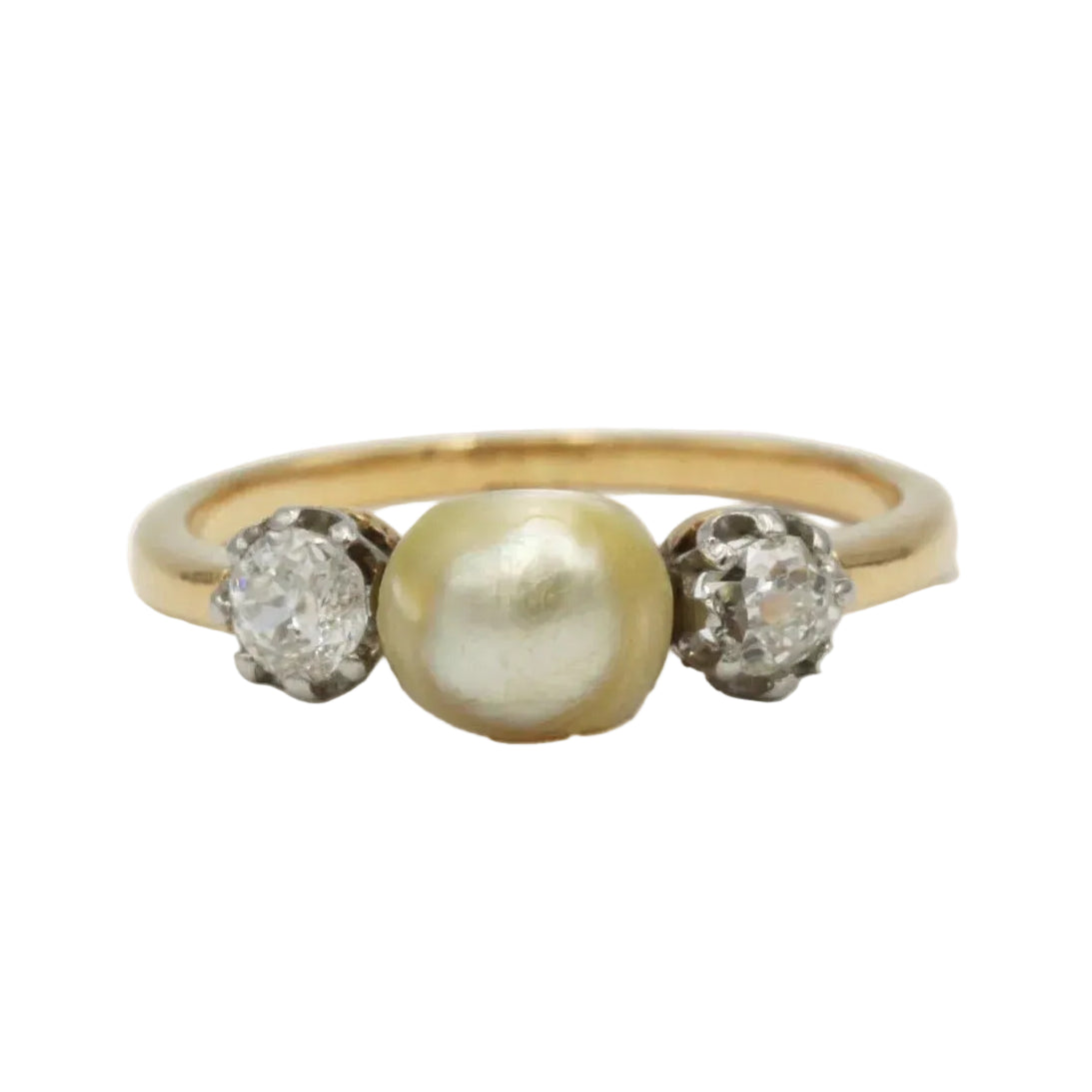 Trilogy Ring in Yellow Gold, Pearl, and Diamonds