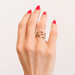 Yellow gold rings with sapphires and rubies