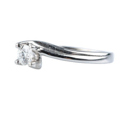 White Gold Solitaire Ring with Diamond