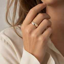Bague Jonc en or blanc, or rose et diamant
