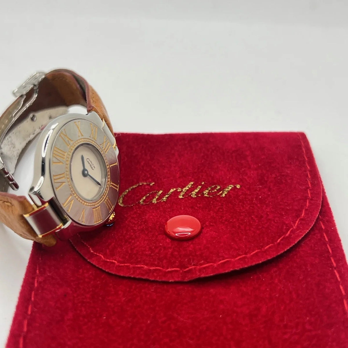 CARTIER "Must 21" Watch in Stainless Steel and Leather