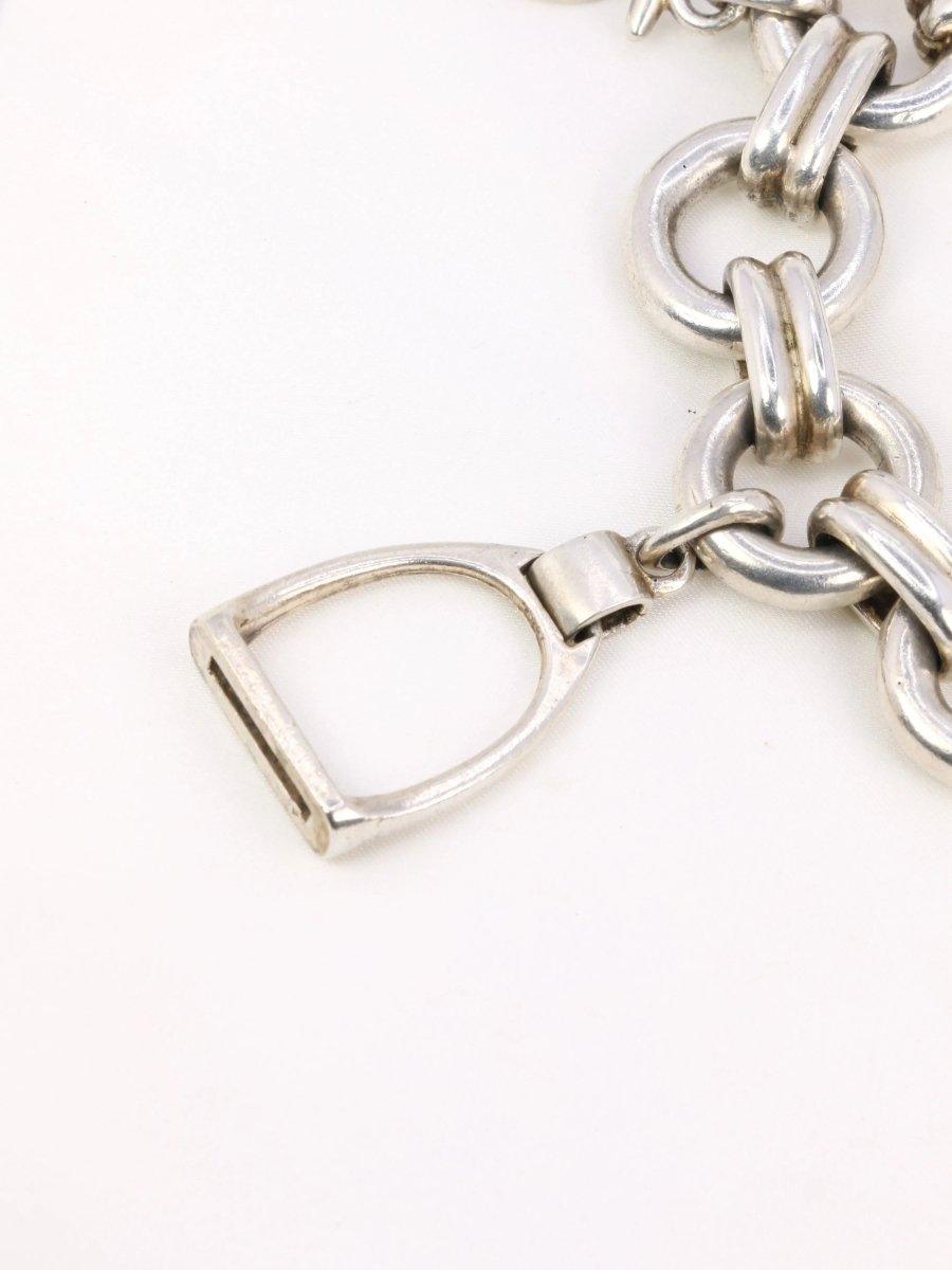 Gaétan de Percin (attribué à HERMES) Bracelet en argent et breloques thème hippique - Castafiore