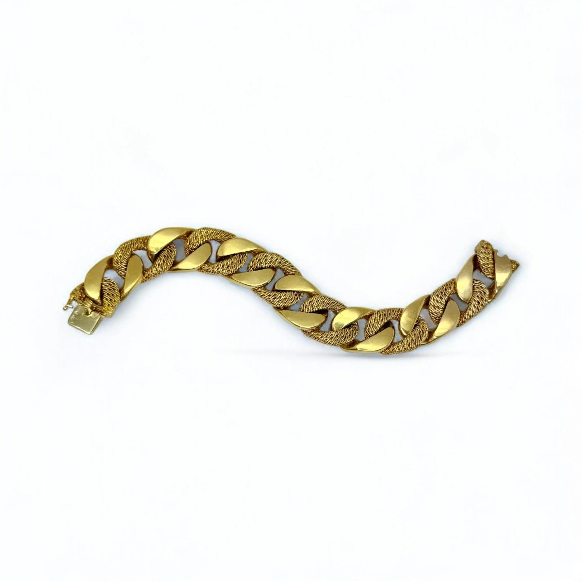 Georges LENFANT Bracelet en or jaune. - Castafiore