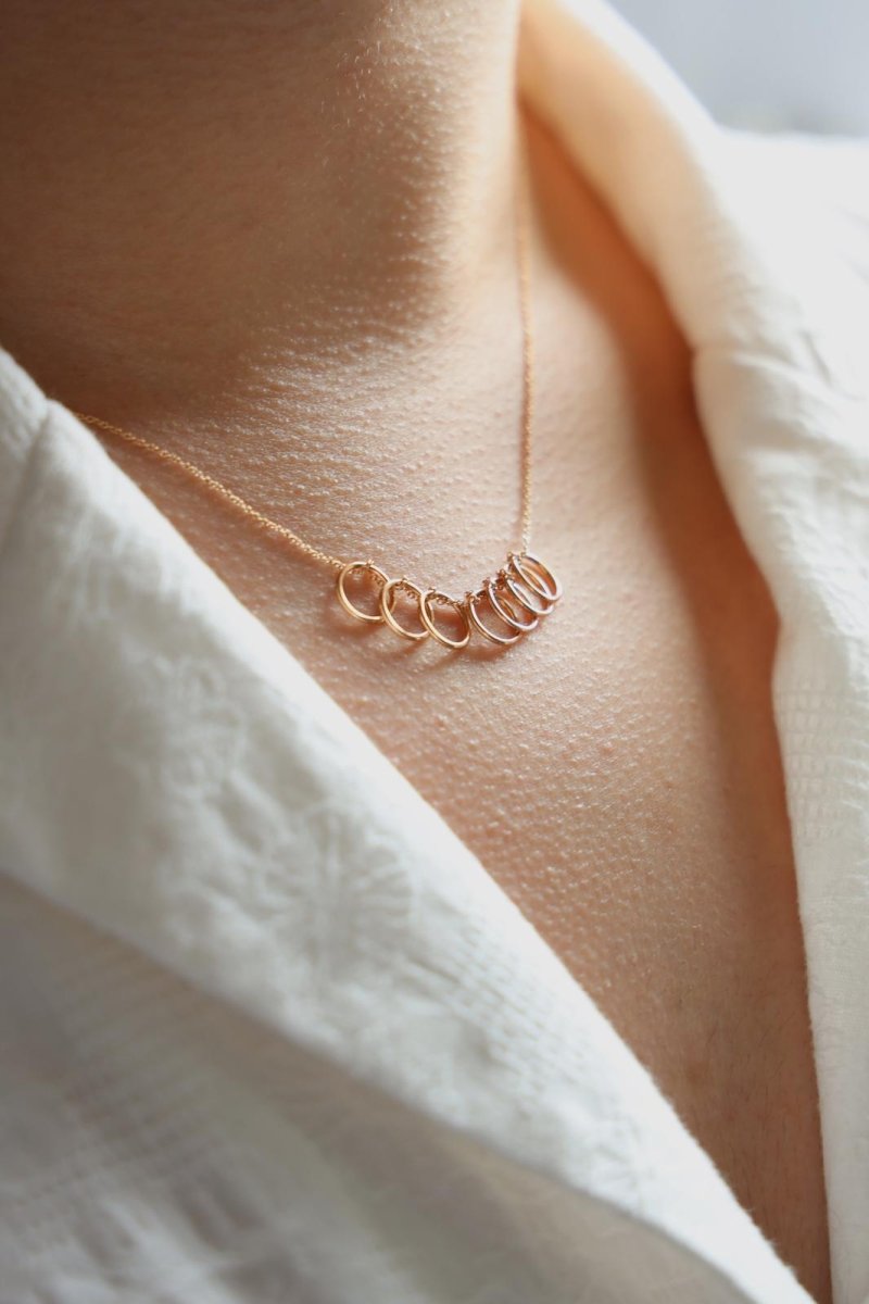 Ginette NY Collier Tiny Seven Circles Or rose - Castafiore