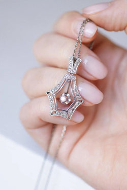 Grand pendentif Art Déco or blanc et diamants - Castafiore