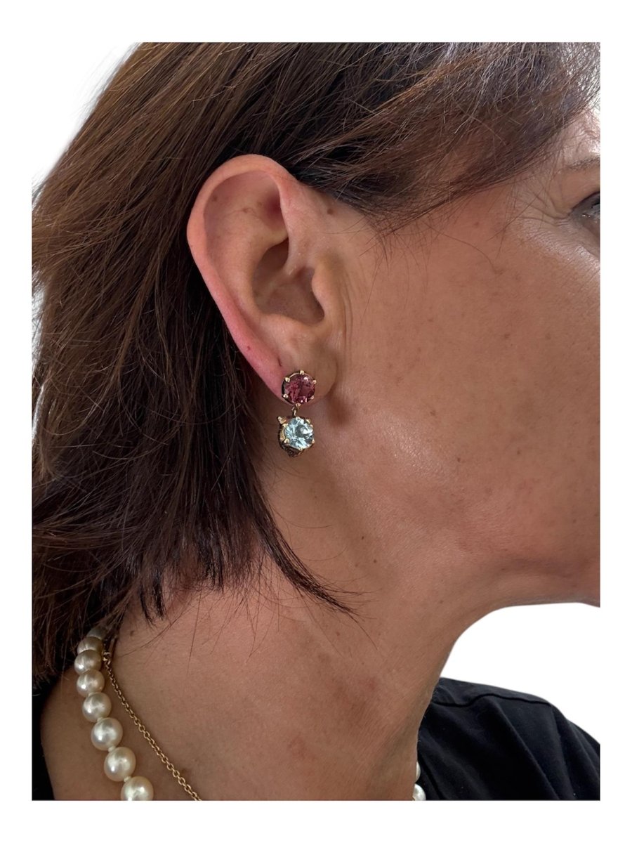 Gucci Le Marche Des Marseilles Cat Head Gold Gemstone Stud Earrings - Castafiore