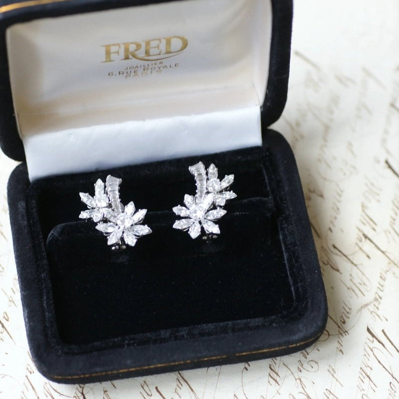 Guillemin & Soulaine pour Fred Boucles d'Oreilles Fleur Diamants - Castafiore