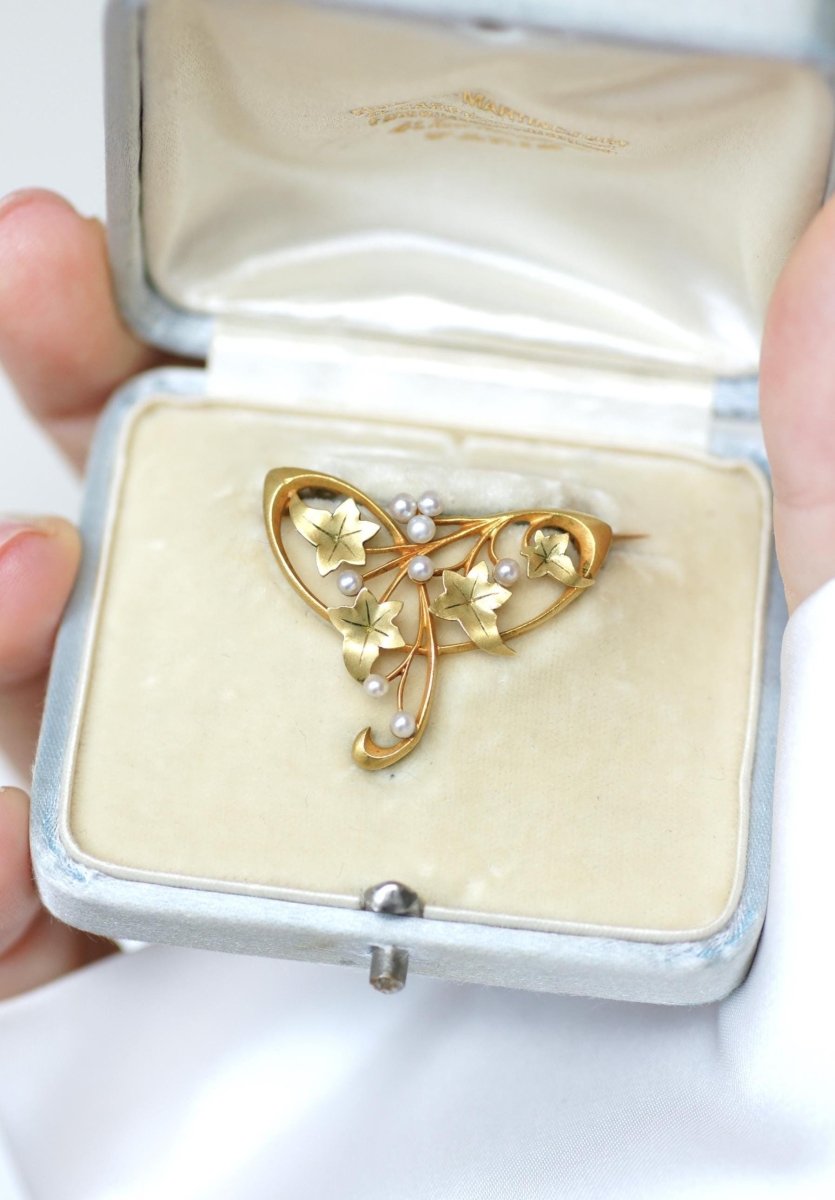 Hubert Martincourt Broche Art Nouveau Or Jaune et Perles - Castafiore