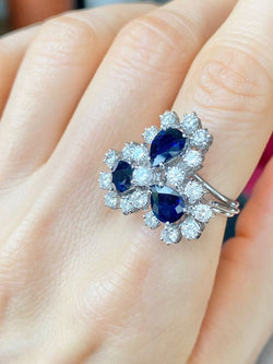 Importante bague en or blanc 18k saphirs et diamants - Castafiore