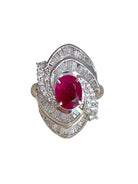 Importante bague en platine rubis et diamants - Castafiore