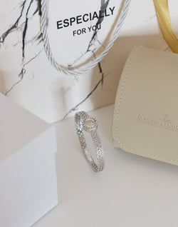 Jaeger - LeCoultre dame, entièrement or blanc 18 carats & diamants, vers 1960 - Castafiore