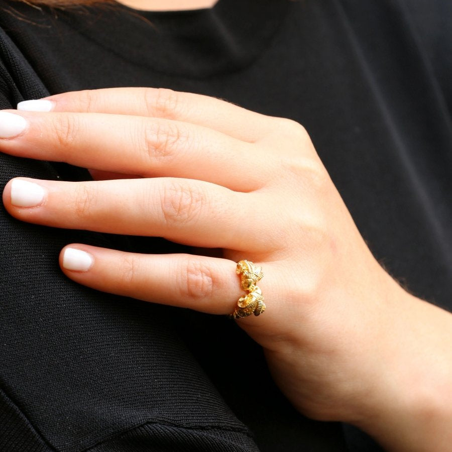 LALAOUNIS Bague tête de bélier en or jaune - Castafiore